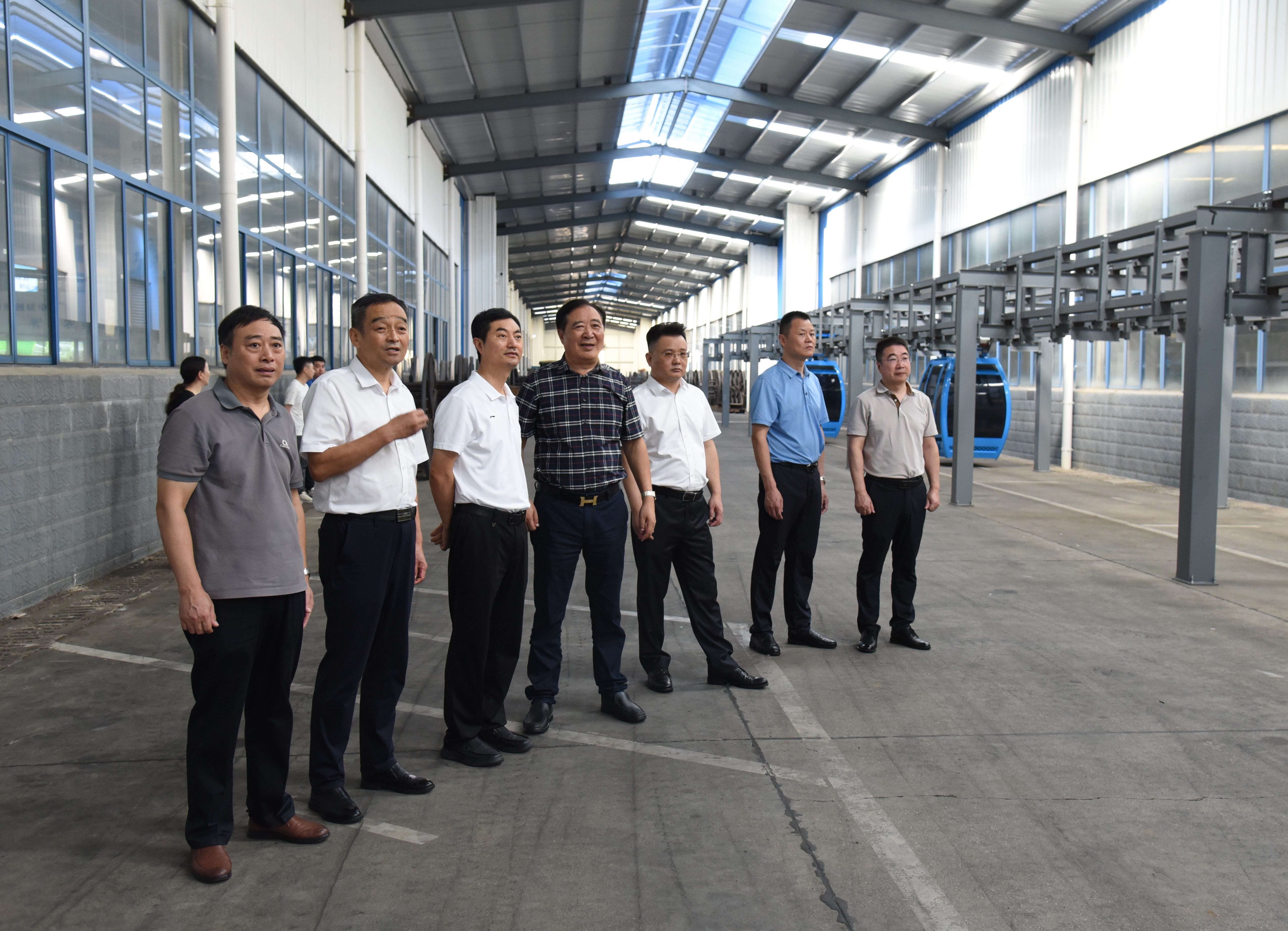 天長市委副書記、市長闞緒瑞蒞臨安徽天康集團調研工作(1)